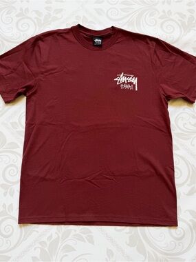 Stussy Men's Maroon Short Sleeve Chapter Tee with White Hawaii Logo